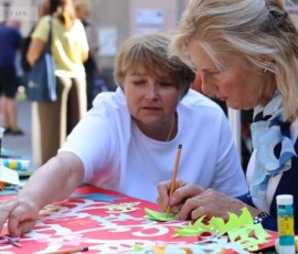 Uczestnicy Festiwalu Międzykulturowego
